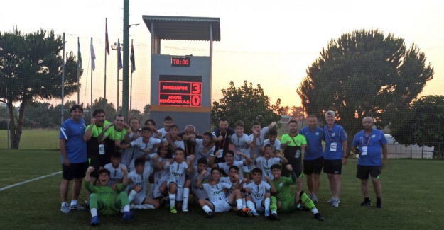 U14 Takımı Finalde!