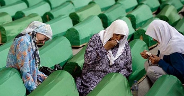 27. Yıldönümünde Bosna Hersek'te acının adı "Srebrenitsa Katliamı"