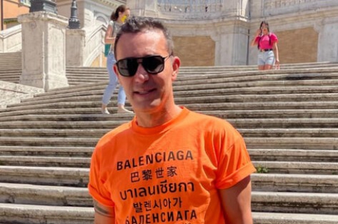 Mustafa Sandal: "Her şey yalan şarkı gerçek.."