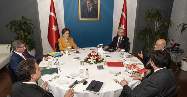 6'lı masada kritik toplantı: Cumhurbaşkanı adaylığı netleşecek mi, hangi gündem maddeleri konuşulacak?