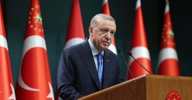 Erdoğan: "Büyük Taarruz'un 100'üncü yıl dönümünde Gazi Mustafa Kemal başta olmak üzere millî mücadelemizin tüm kahramanlarını şükranla yâd ediyorum"