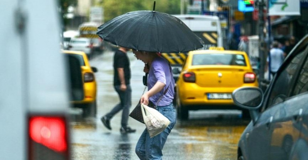 Meteoroloji ve AKOM’dan İstanbul’a art arda yağış uyarısı!