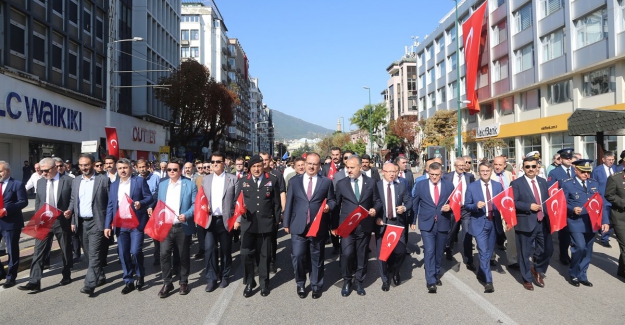 Bursa'nın Kurtuluşunun 100’üncü Yılı Çoşkuyla Kutlandı