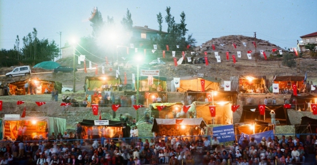 Kırıkkale "28. Karakeçili Uluslararası Kültür Şenliği" törenlerle kutlanıyor