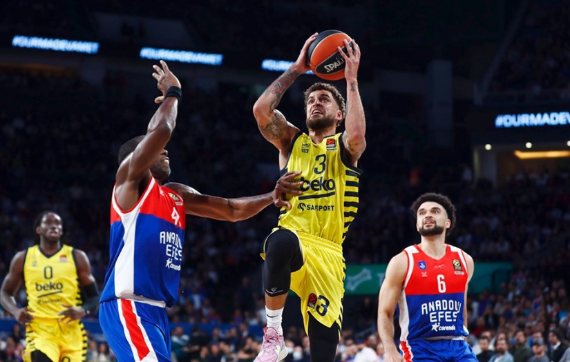 Anadolu Efes 79-88 Fenerbahçe Beko