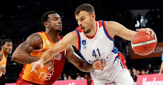 Anadolu Efes Galatasaray NEF'i 77-68 mağlup etti