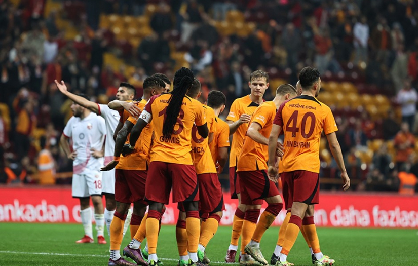 Arslan şov yaptı: Galatasaray 7-0 Kastamonuspor