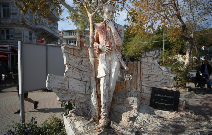 Edebiyat kokan köşk: Sait Faik Abasıyanık Müzesi