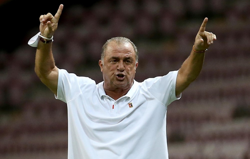 Eski oyuncuları Terim'i anlattı: Göğsümü yumrukladığımı hatırlıyorum