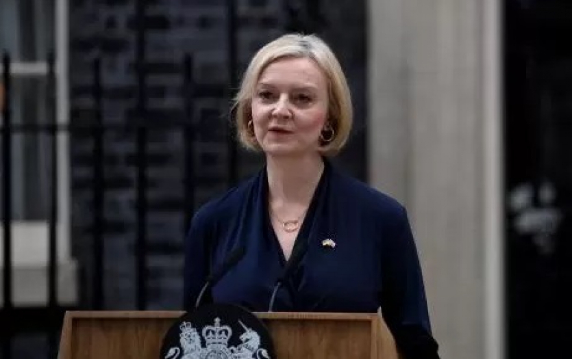 İ﻿ngiltere Başbakanı Liz Truss istifa etti