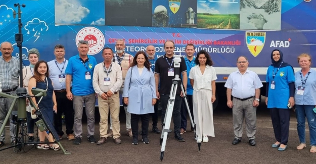 Meteoroloji'den kuvvetli sağanak yağış ve fırtına uyarısı!