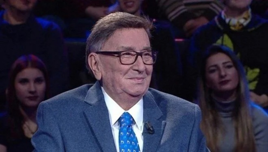 TRT'nin ünlü sunucusu Bülend Özveren hayatını kaybetti