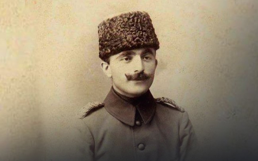 Ressam, sanatkar ve asker kişiliğiyle Enver Paşa