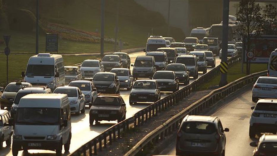 Bursa trafiğine otoparklı çözüm arayışı
