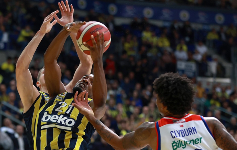 Fenerbahçe Beko, Anadolu Efes'i uzatmalarda 93-90 mağlup etti
