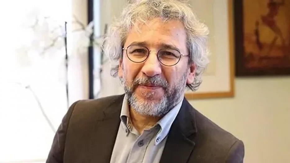 Gazeteci Can Dündar ‘gri liste’ye eklendi