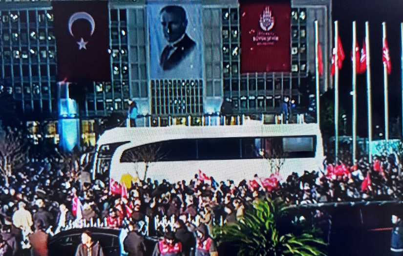 Reuters İmamoğlu kararını dünyaya şöyle iletti: "Erdoğan'ın rakibine siyasi yasak ve hapis cezası"