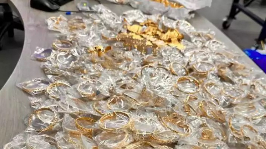 İsrail'i şaşırtan Türk altınları... Havaalanında uçakta yakalandı