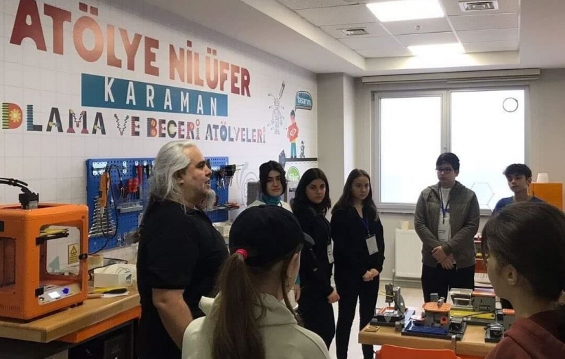 Nilüferli Gençlere "Toplum.5" Eğitimi