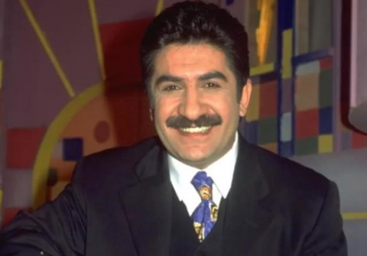 Türk halk müziğinin sevilen sanatçısı Burhan Çaçan hayatını kaybetti