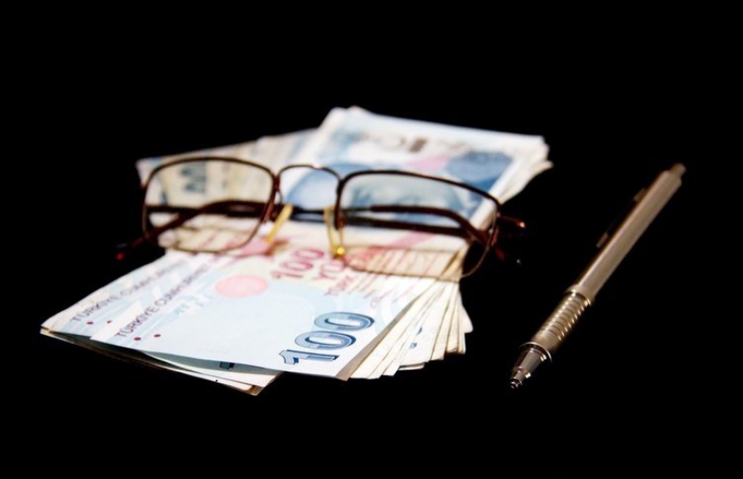 EYT ne oldu? EYT'lilerin ilk maaşları Haziran'a mı kaldı?