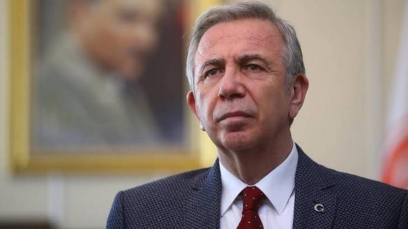 Mansur Yavaş: "Yarın beş toplama merkezi belirledik. Öncelikli Mont ve Bot olmak üzere desteklerinizi bekliyoruz" 