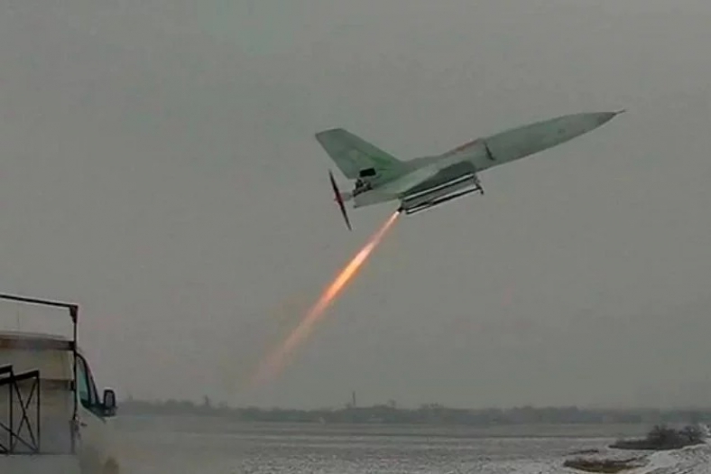 Ukrayna'nın geliştirdiği kamikaze İHA'ları test uçuşlarına başladı