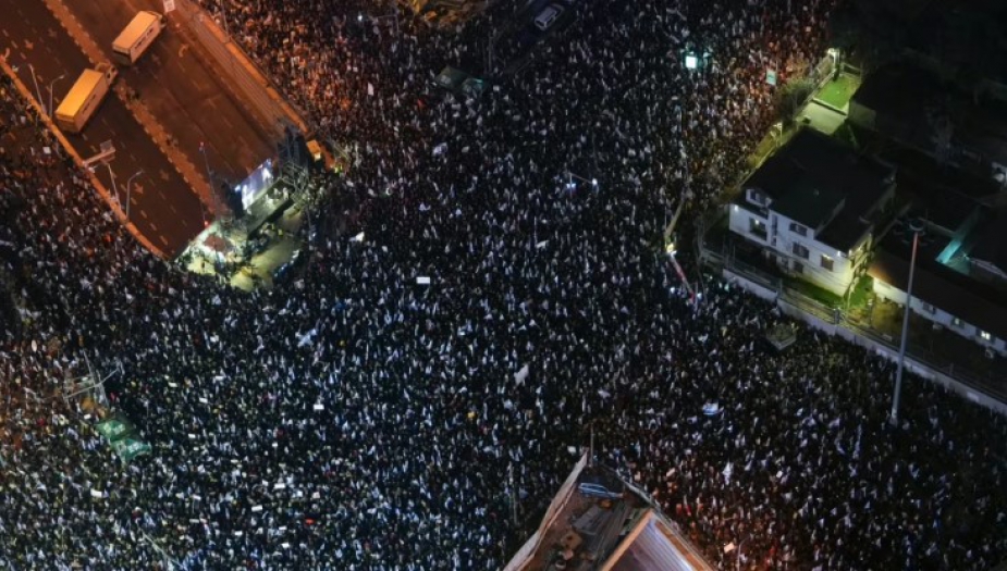 “İsrail Tarihindeki En Büyük Protesto Gösterisi”