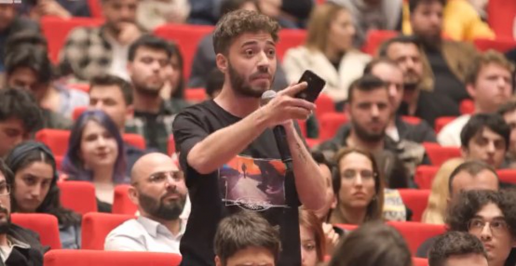 Ali Babacan'ın suratına söyledi: "Ne zaman yargılanacaksınız.."