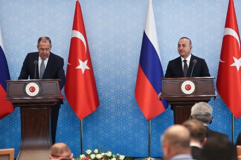 Çavuşoğlu ve Lavrov'dan ortak basın toplantısı