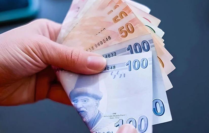 EYT'yi az farkla kaçıranlara yeni formül geliyor! Kadın ve erkeklerde yaş sınırı değişiyor...