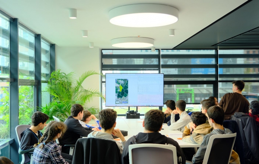 Geleceğin Yazılımcıları Sektör Profesyonelleri ile Buluştu