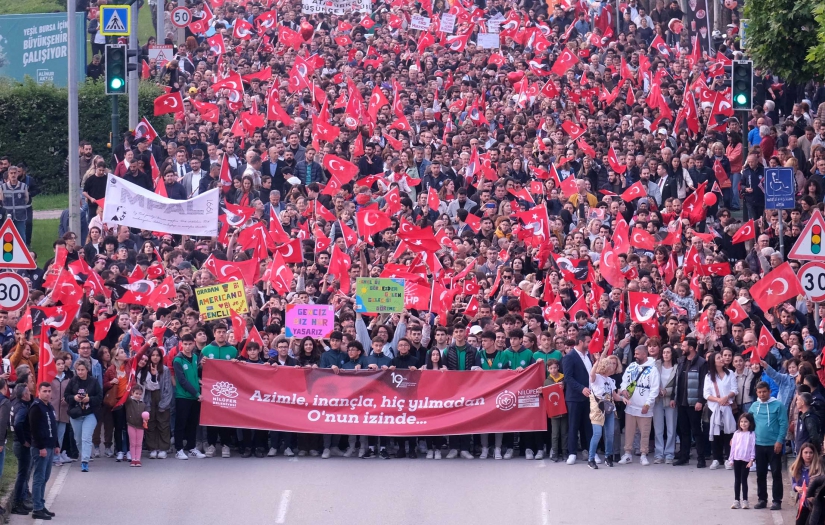 19 Mayıs’ta binlerce kişi İkinci Yüzyıl’a yürüdü