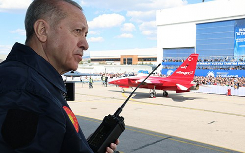 “Cumhuriyetimizin kuruluşundan itibaren hep peşinde olduğumuz hayalleri birer birer gerçekleştiriyoruz”