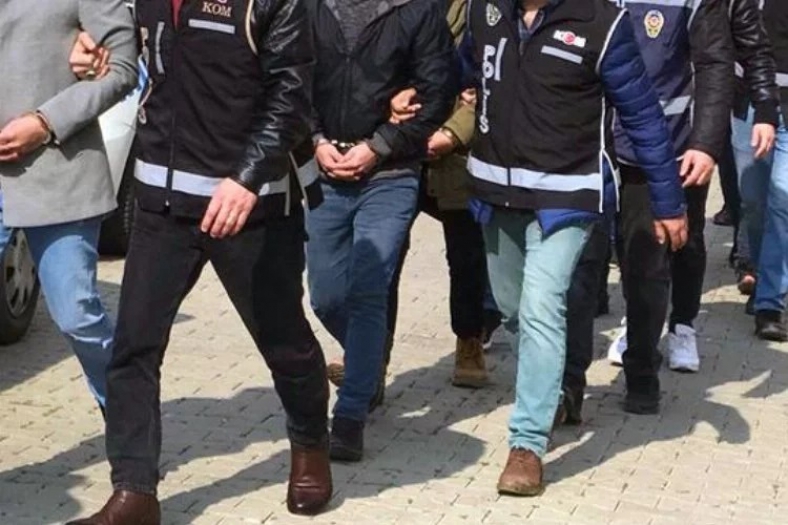 İstanbul'da geniş çaplı PKK/KCK operasyonu: 16 şüpheli yakalandı