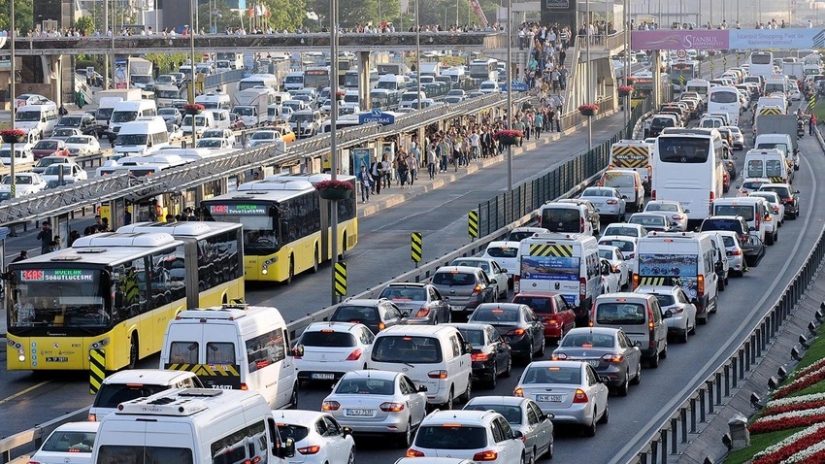 Milyonlarca araç sahibini ilgilendiriyor! Kötü haber geldi: Kasko fiyatları 3 kat arttı