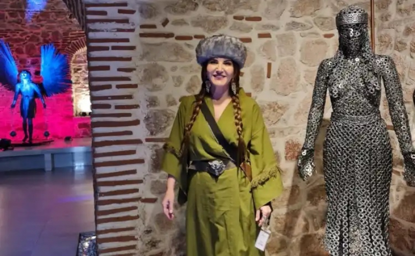 Şule Zeybek’ten muhteşem sergi “DEMİRDEN KÖKTÜRK HEYKELLERİ”