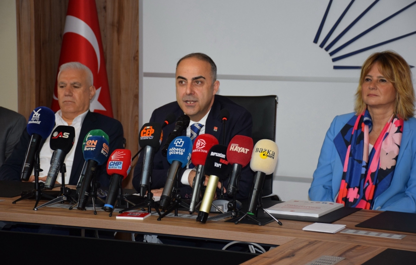 Turgut Özkan’dan Bursalılara çağrı  “Vatanını seven  sandığa gelsin!”