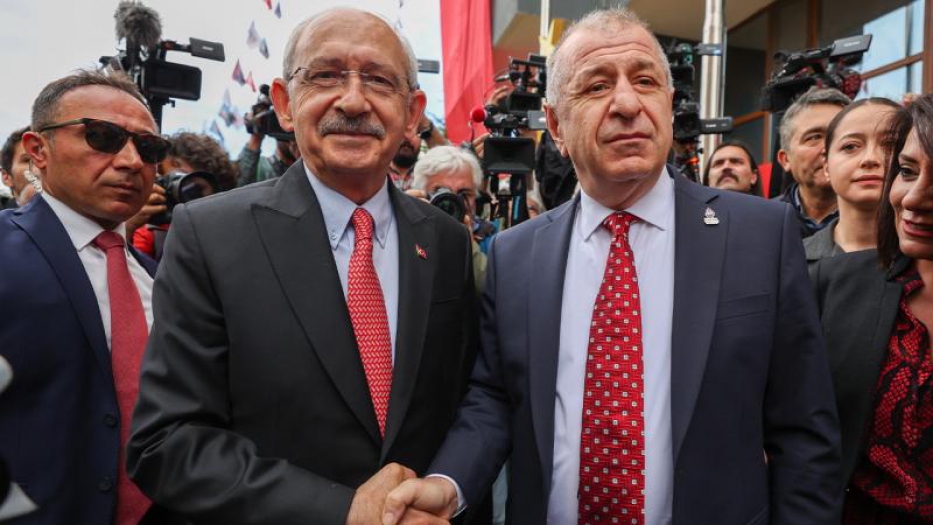 Zafer Partisi Genel Başkanı Ümit Özdağ Kılıçdaroğlu'nu destekleyeceklerini açıkladı