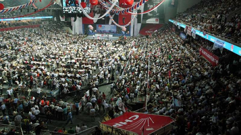 CHP'de kongre takvimi başladı, kurultayın tarihi kongrelerin bitiminde kararlaştırılacak