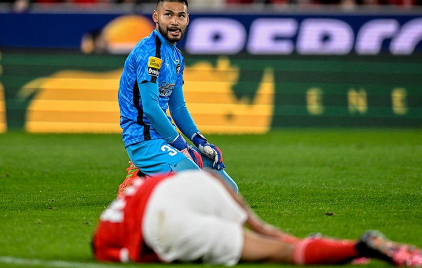 Fenerbahçe'de sürpriz file bekçisi hedefi: 40 milyon euroluk Japon kaleci