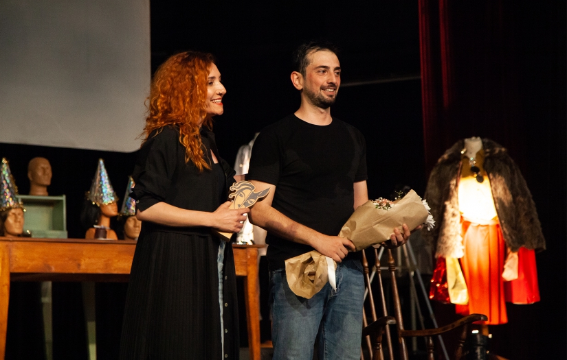 Kent Tiyatrosu Kıbrıs’ta alkışları topladı