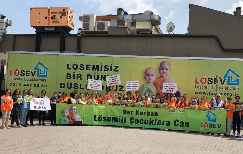 LÖSEV İyilik TIR'ı İnegöl’de