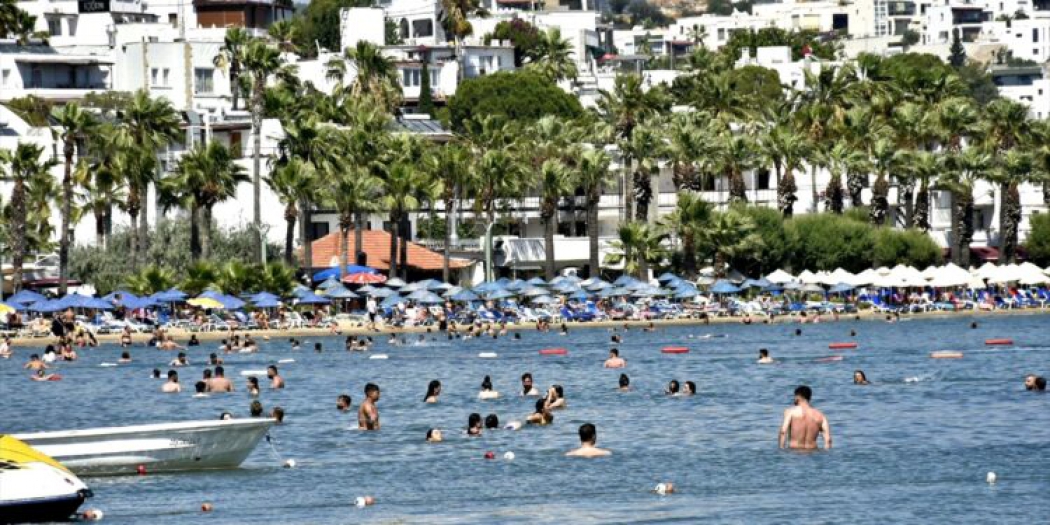 Sahillerde bayram tatili yoğunluğu