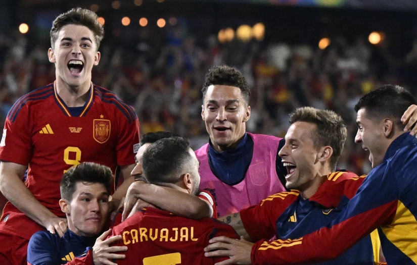 UEFA Uluslar Ligi'nde şampiyon İspanya