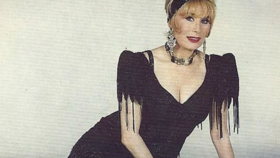 Ünlü kantocu ve tiyatro sanatçısı Nurhan Damcıoğlu hayatını kaybetti