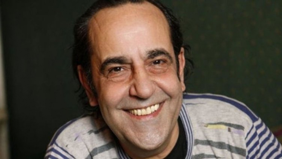 Ünlü Sanatçı Özkan Uğur’dan üzücü haber! 3 aydır yoğun bakımdaydı!