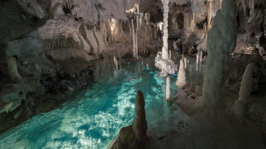 Yer altından çekilen su miktarı Dünya'nın dönüş eksenini kaydırdı