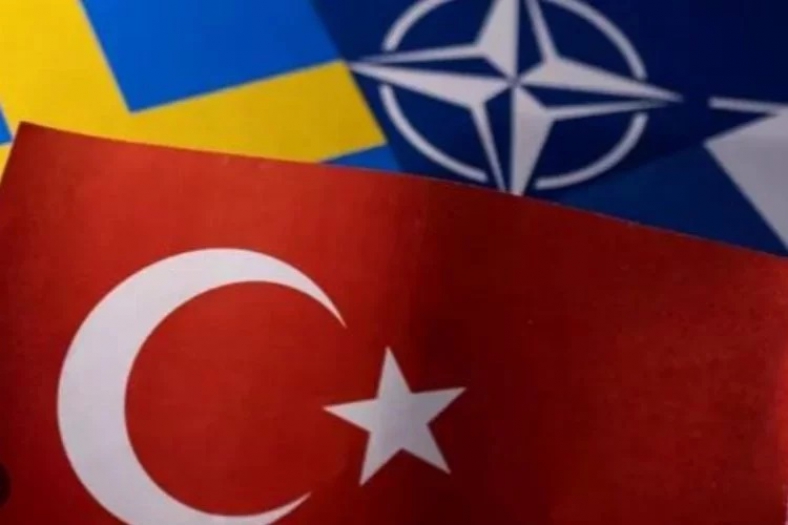 Türkiye, İsveç'in NATO üyeliğine onay verdi
