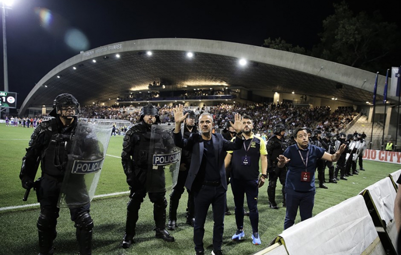 UEFA'dan Fenerbahçe'ye ceza